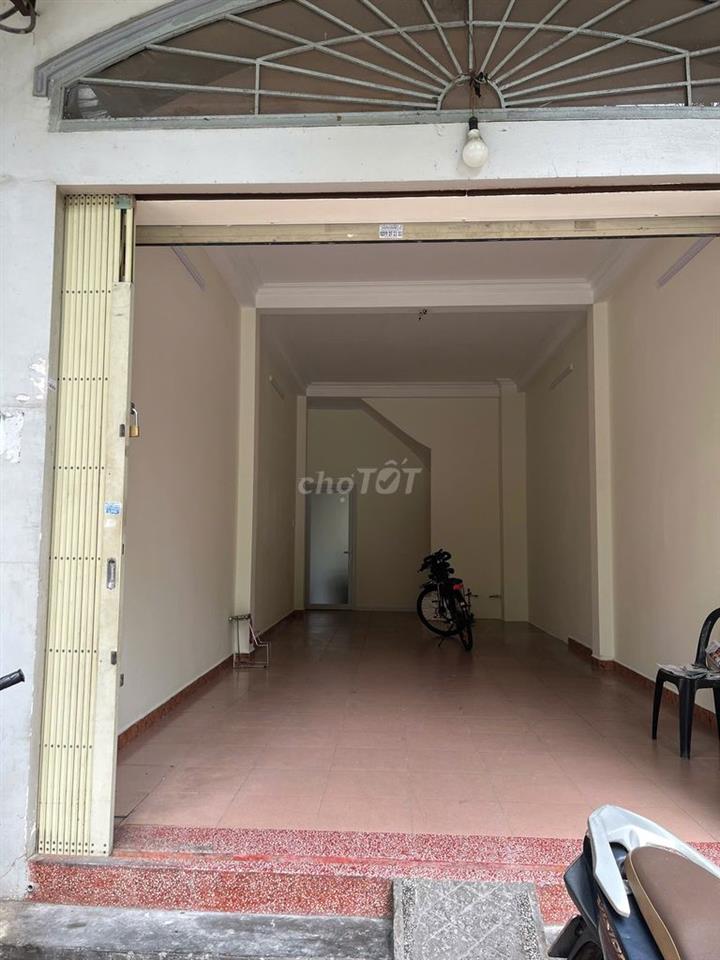 Cho thuê mặt bằng kinh doanh/Văn phòng