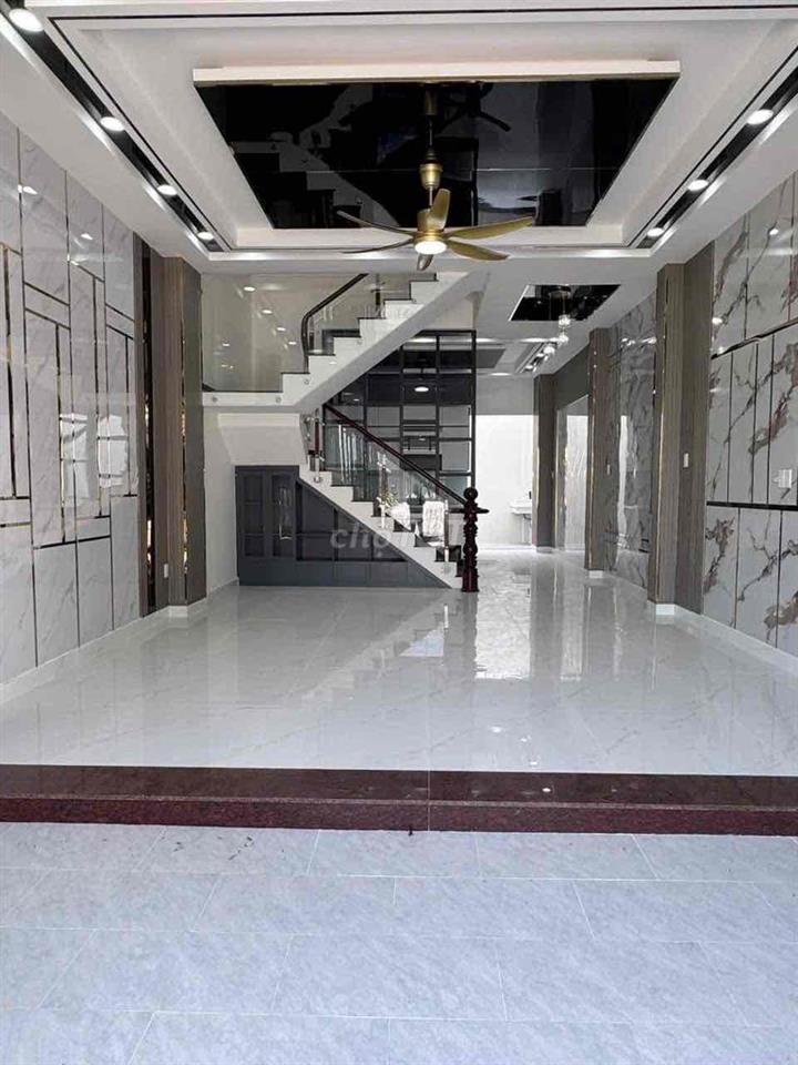 nhà phố mơi hoàn thiện