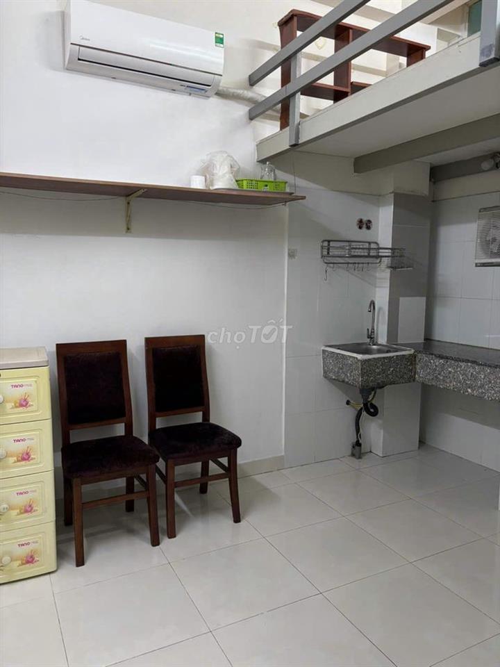 Phòng máy lạnh gần ga metro Bình Thái