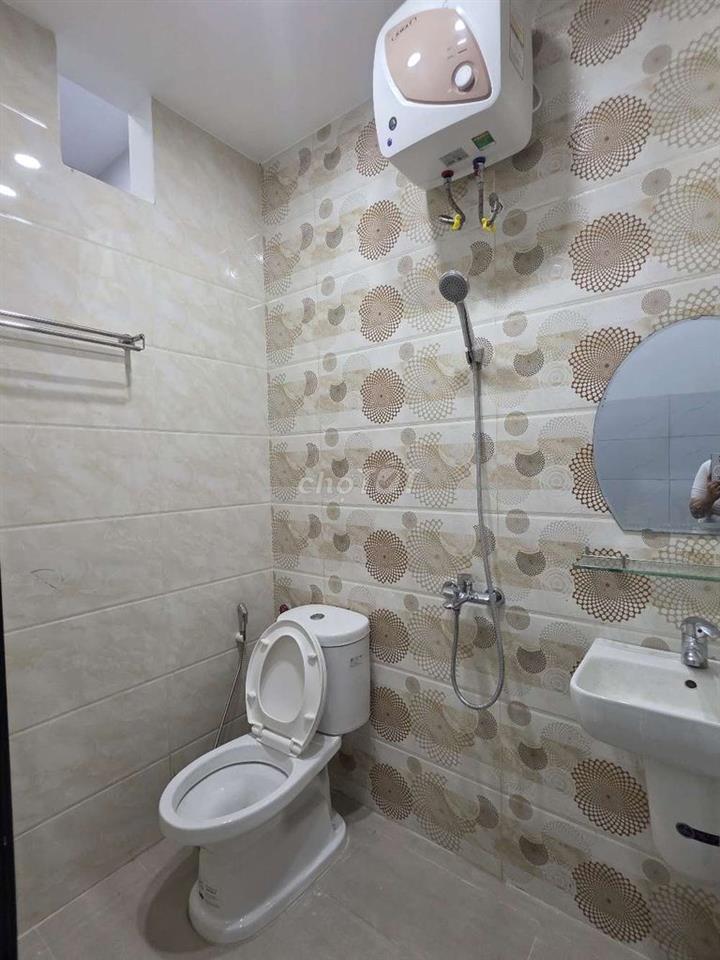 Cho thuê căn hộ 45m2 tại 26/2 Nguyễn Văn Huyên