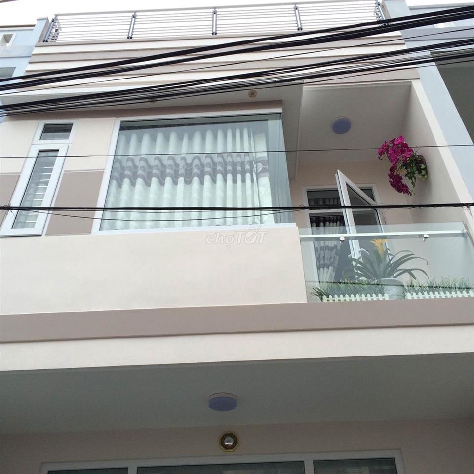 Cho thuê phòng trong nhà nguyên căn
