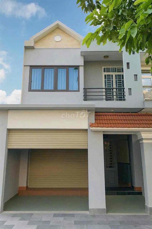 Cho Thuê Nhà 1 trệt 1 lầu 4Phòng Ngủ Ở & Mở Văn Phòng KDC Phú Hoà