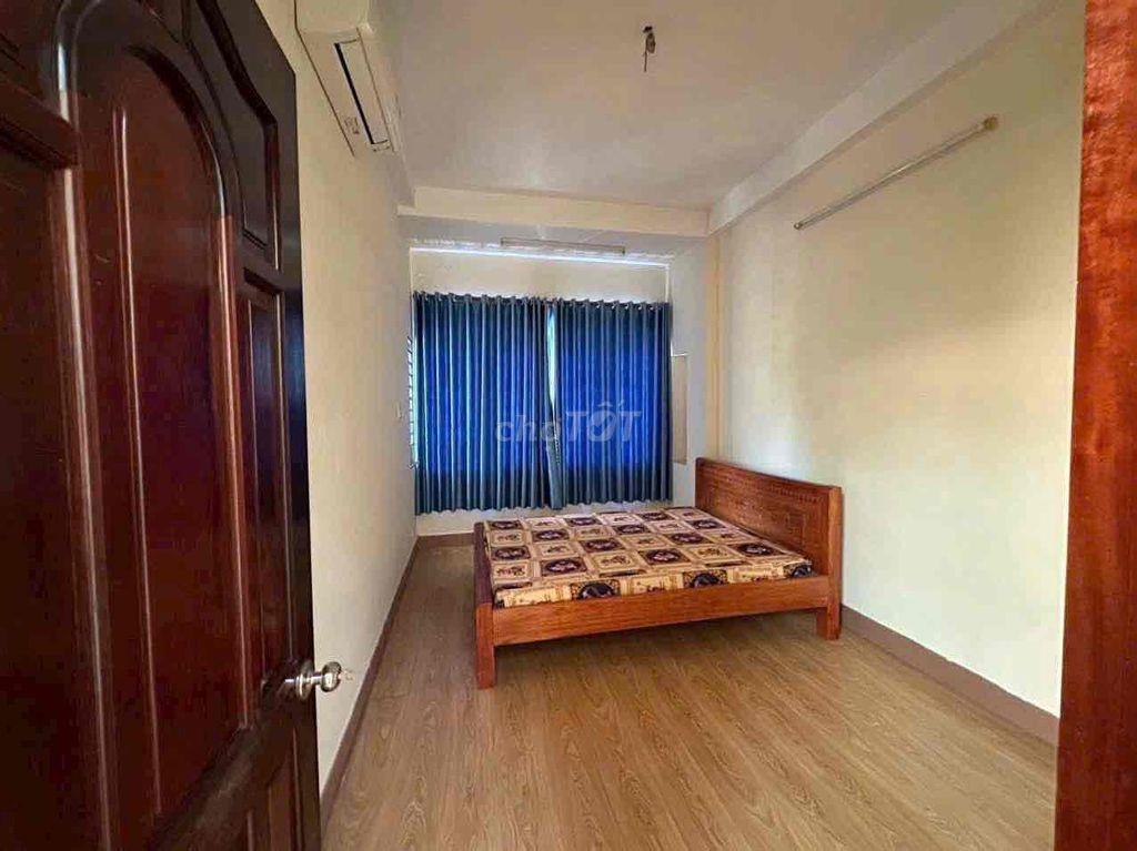 Cho Thuê Nhà 1 trệt 1 lầu 4Phòng Ngủ Ở & Mở Văn Phòng KDC Phú Hoà