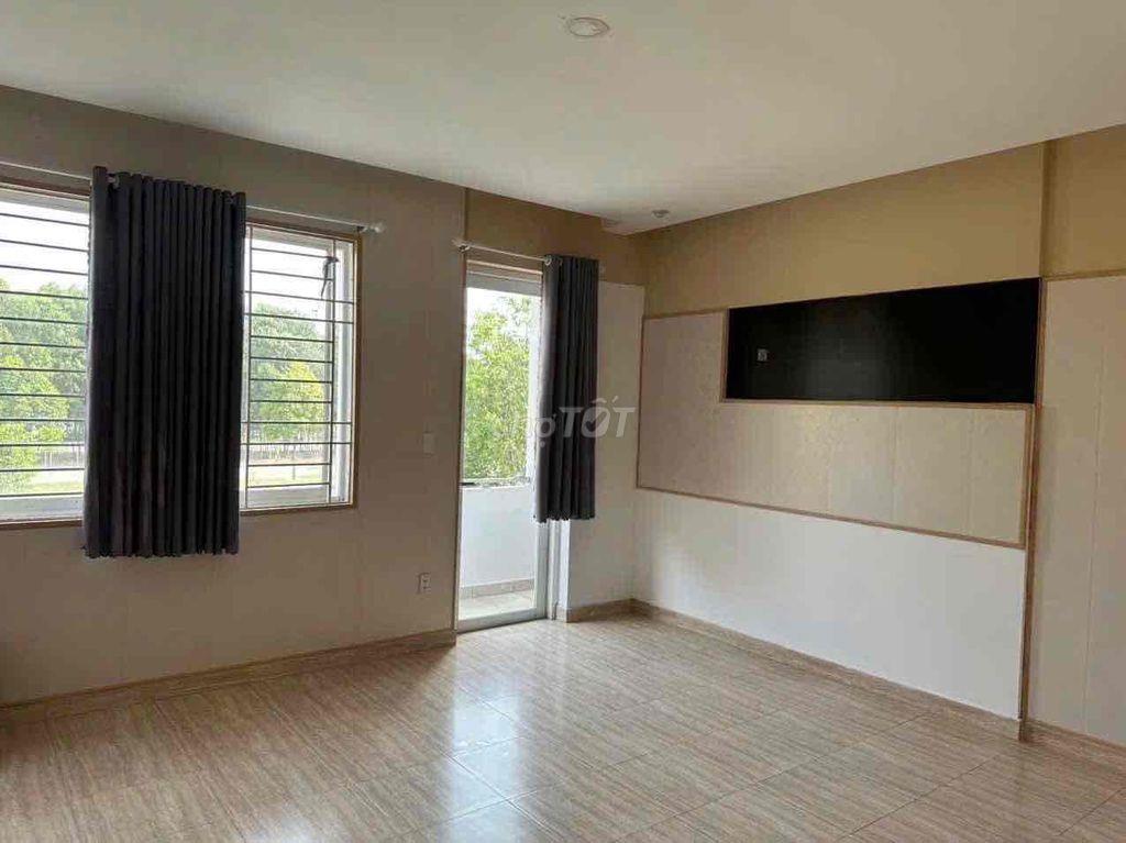 Cho thuê nhà gần TP. Mới Bình Dương 4 phòng ngủ Ở & Mở Văn Phòng