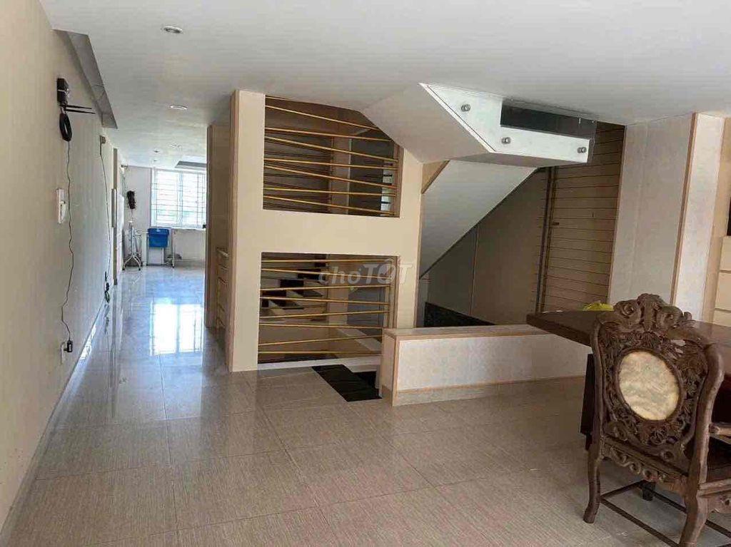 Cho thuê nhà gần TP. Mới Bình Dương 4 phòng ngủ Ở & Mở Văn Phòng