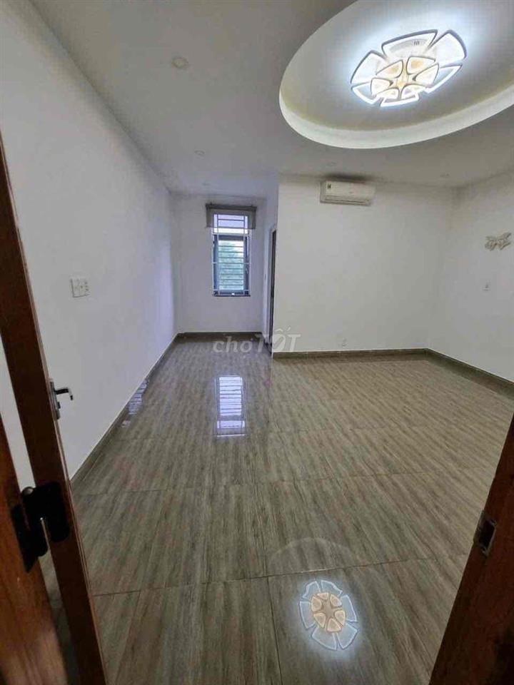 Cho thuê nhà 4Phòng Ngủ Phúc Đạt Ở & Mở Văn Phòng Đối Diện Chung Cư