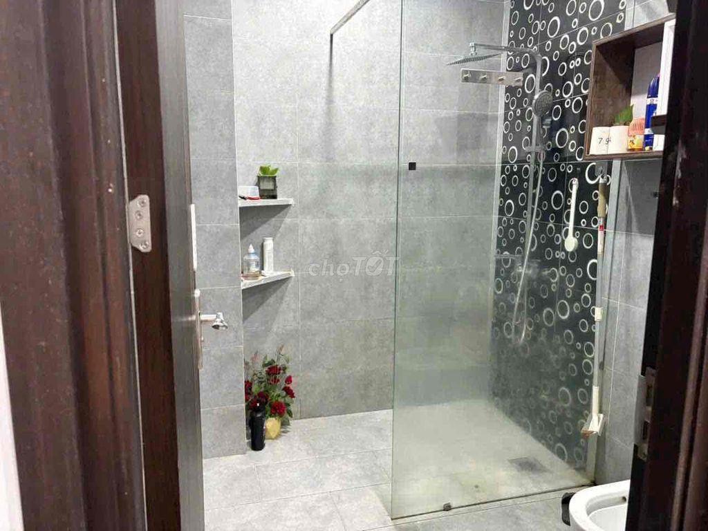 CHO THUÊ NHÀ TRỆT LẦU 3PN SÂN Ô TÔ 7 CHỔ GẦN CHỢ PHÚ MỸ
