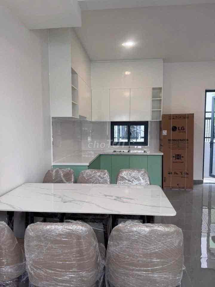 CHO THUÊ NHÀ PHỐ THƯƠNG MẠI KHOME NEW CITY – VỪA Ở VỪA KINH DOANH  📍