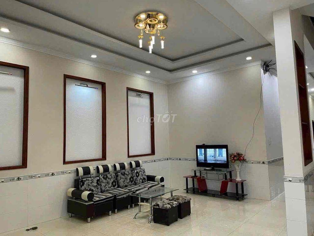 Cho Thuê Nhà 1Trệt 2Lầu 6Phòng Ngủ Gần Vòng Xoay Hiệp Thành Ở & Mở VP