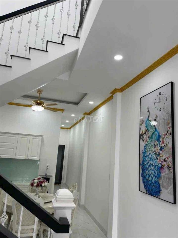 Cho Thuê Nhà 1Trệt 1Lầu 4Phòng Ngủ Full Nội Thất Ngay Trường Việt Anh