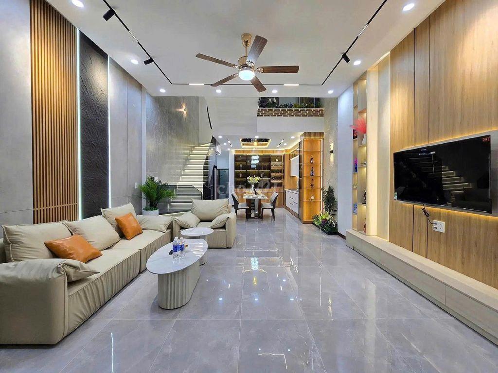 🏡 Nhà riêng đất rộng 10x19m Cấp 4 Kiểu Lửng Khu Dân Cư Chỉ 400Triệu