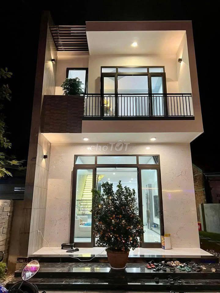 Chủ Ngộp Ngân Hàng Cần Thanh Lý  Nhà Lầu Mới Xây Gần KDL Bửu Long