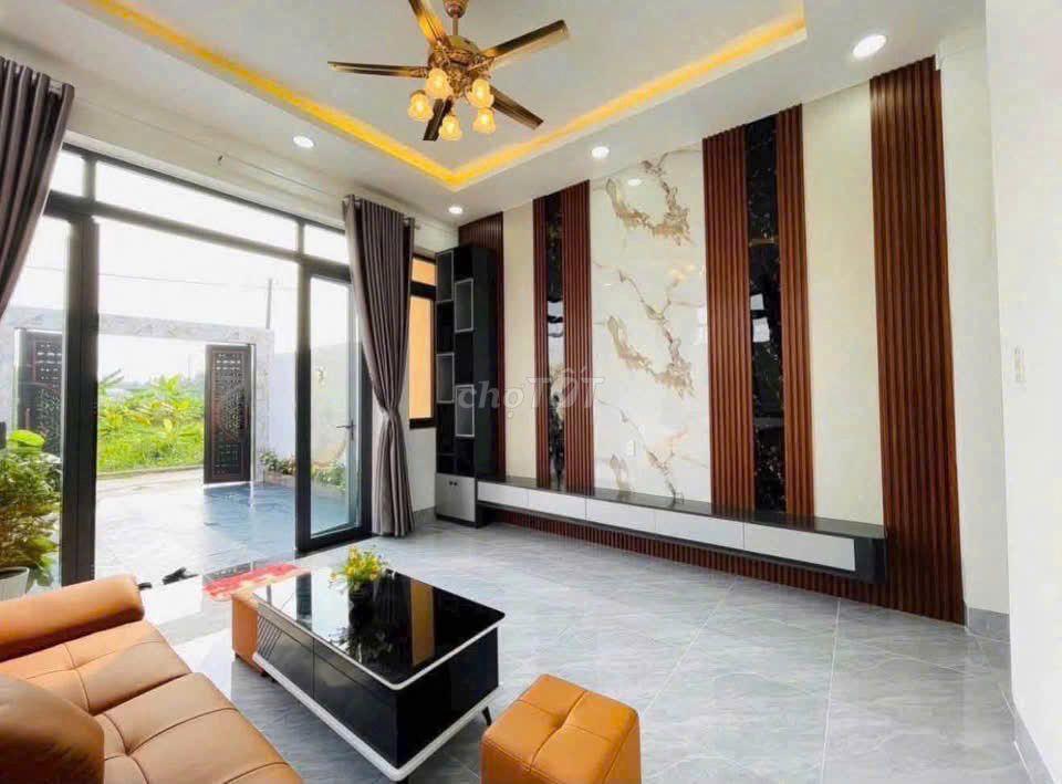 💥 Cần tiền về quê, tôi bán gấp căn nhà Cấp 4 mới xây chưa ở ngày nào