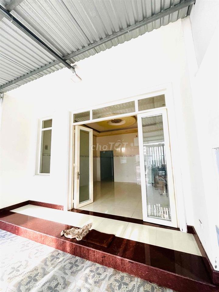 Cho thuê nhà nguyên căn gần chợ Cầu Đôi hẻm xe tải