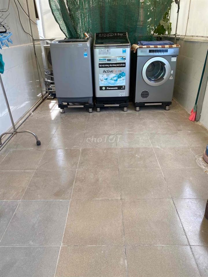 căn hộ mini dưới đất đầy đủ tiện nghi