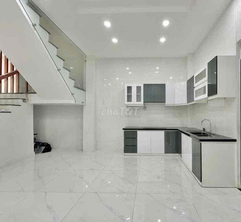 HXH BẠCH ĐẰNG - 60M2 4 TẦNG BTCT - 5PN - CHI 7 TY