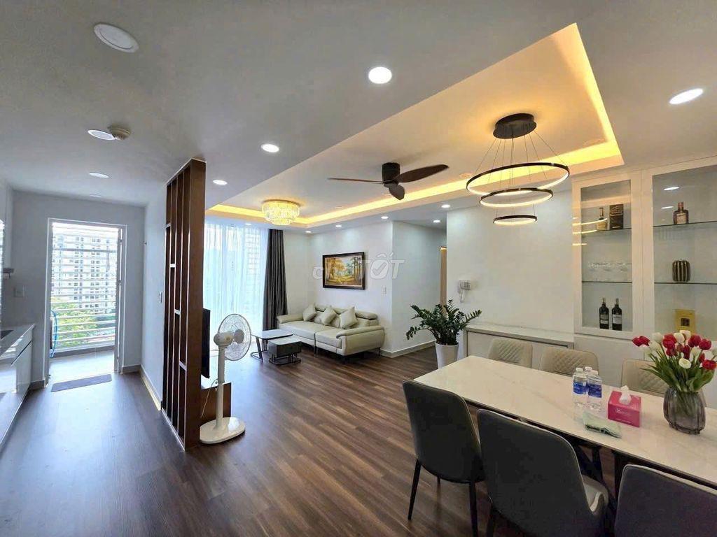 Chung cư Nguyễn Kim, Nhật Tảo, Q10: 3PN, nội thất mới, 16triệu