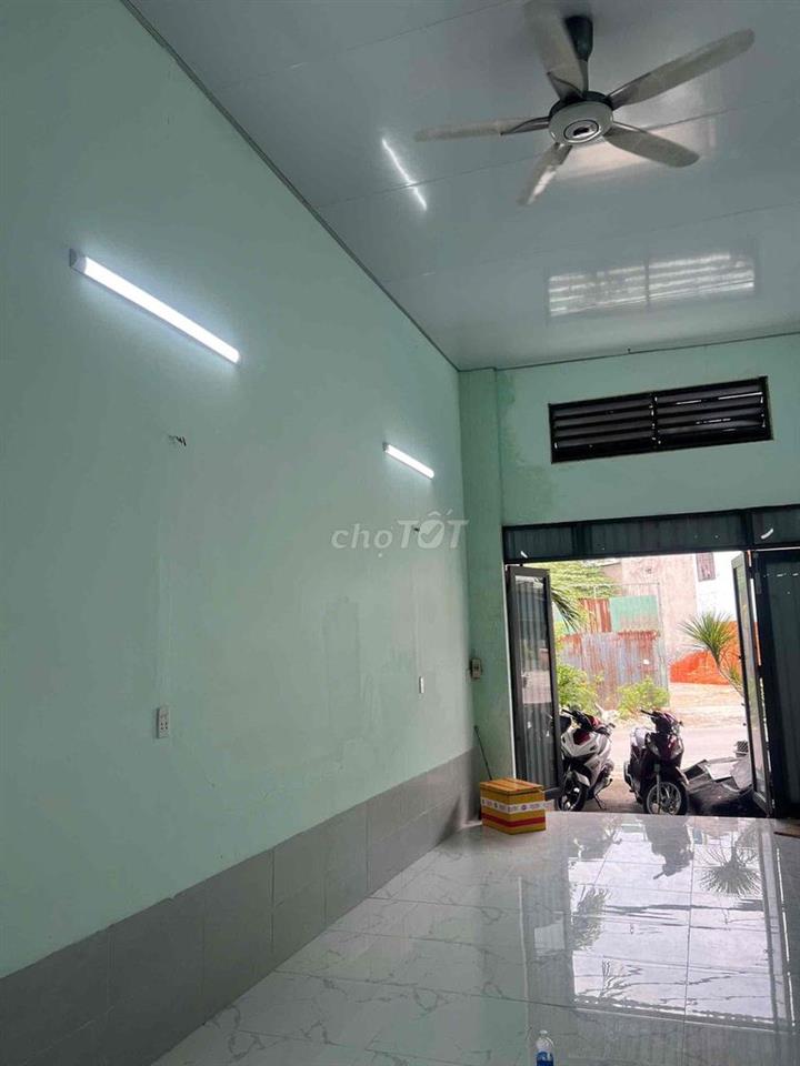 Nhà cấp 4 gác lửng Mặt tiền 4x18 Huỳnh Thị Hai , Tân Chánh Hiệp , Q12