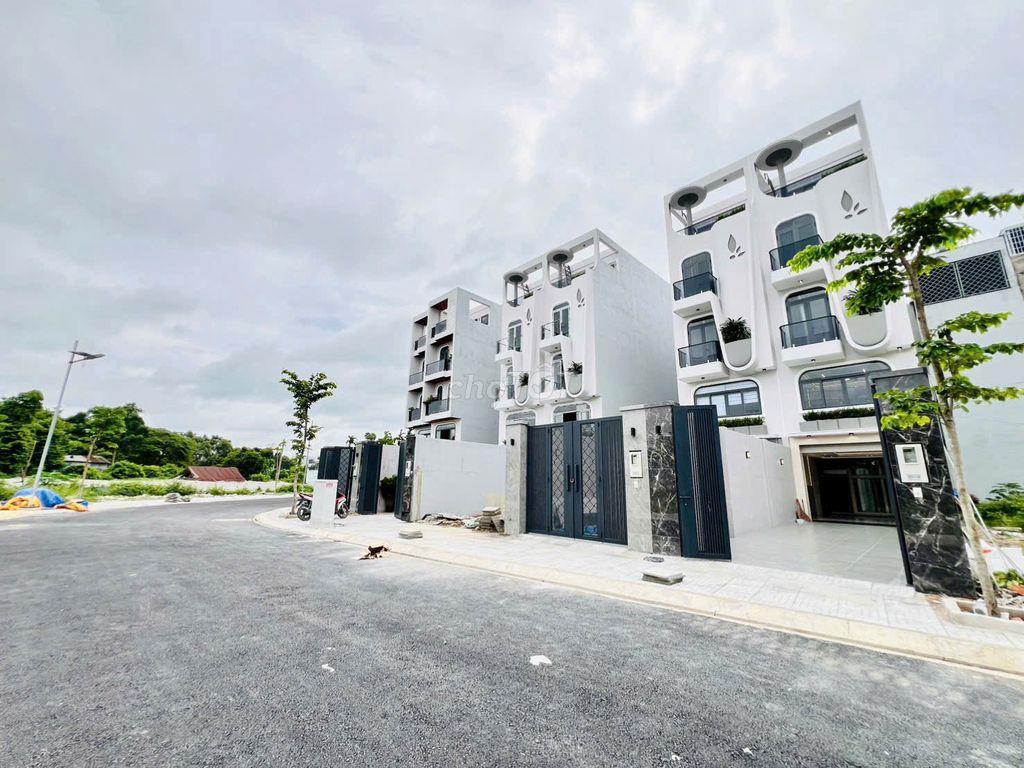 BÁN NHÀ DT 4x30M - 4 LẦU-ĐƯỜNG 12M - TRÀN QUANG CƠ Q12. GIÁ : 6,79 TỶ 