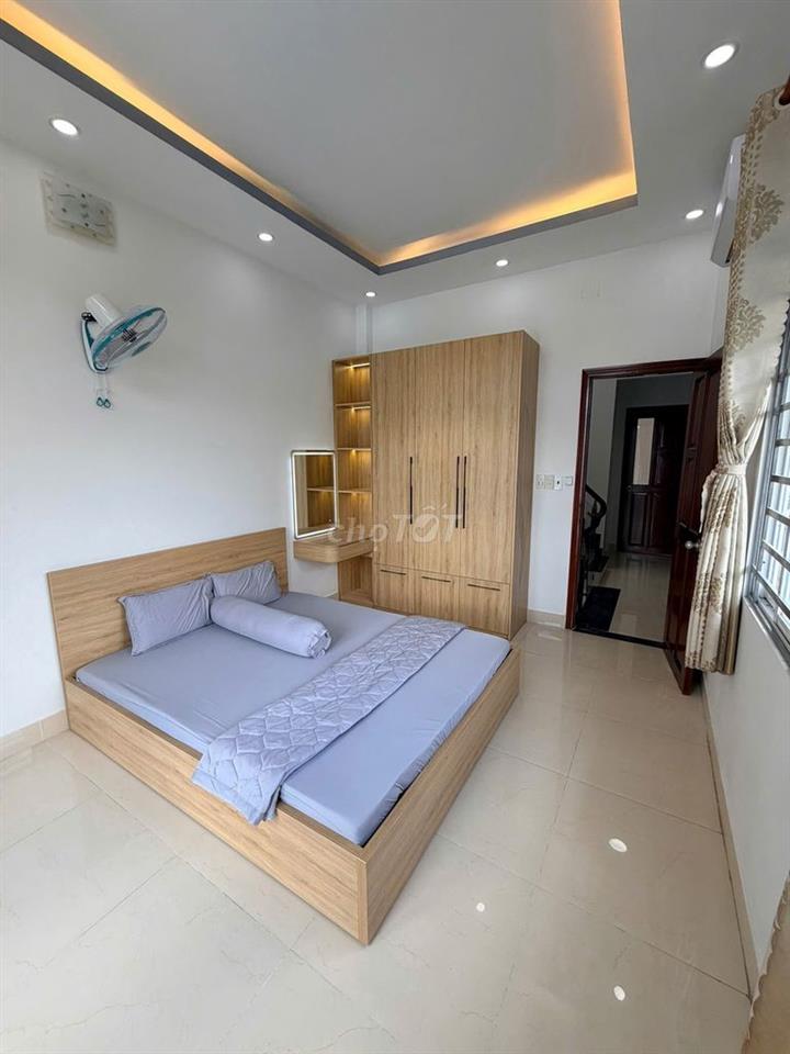 BÁN NHÀ 3 LẦU  - HẺM Ô TÔ - LÂM THỊ HỐ Q12. GIÁ : 4,88 TỶ 