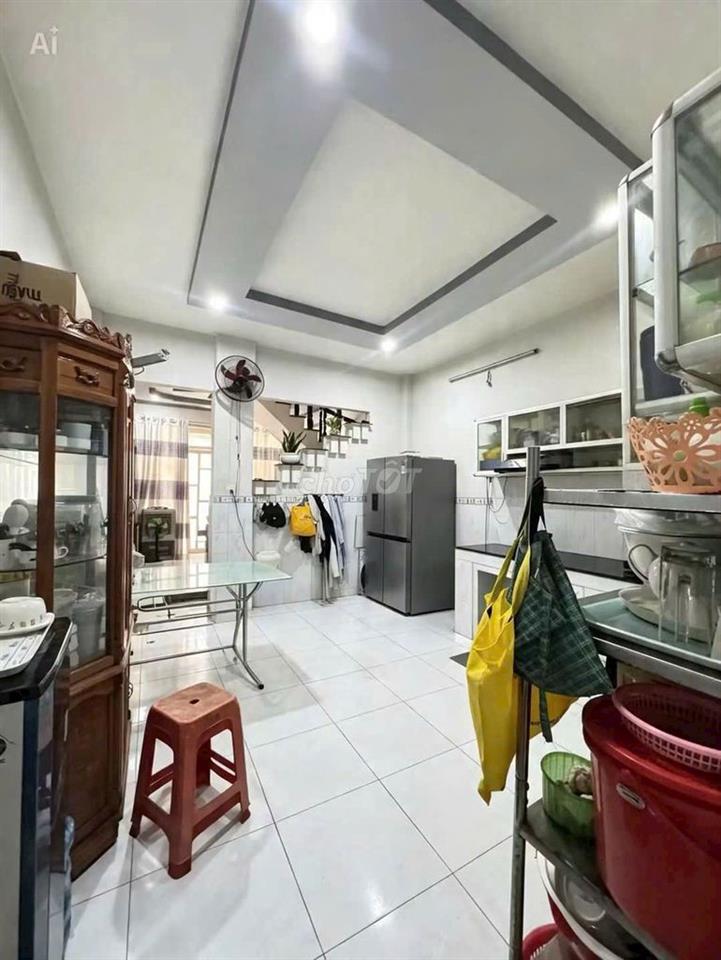 BÁN NHÀ DT 4x14M - 2 TẦNG,3P - TRƯƠNG THỊ HOA Q12, GIÁ : 4,5 TỶ 