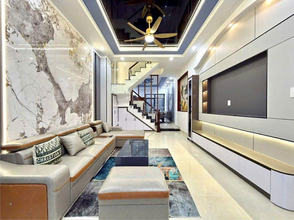 BÁN NHÀ 4 TẦNG - HẺM Ô TÔ - THẠNH XUÂN Q12. GIÁ : 5,68 TỶ 