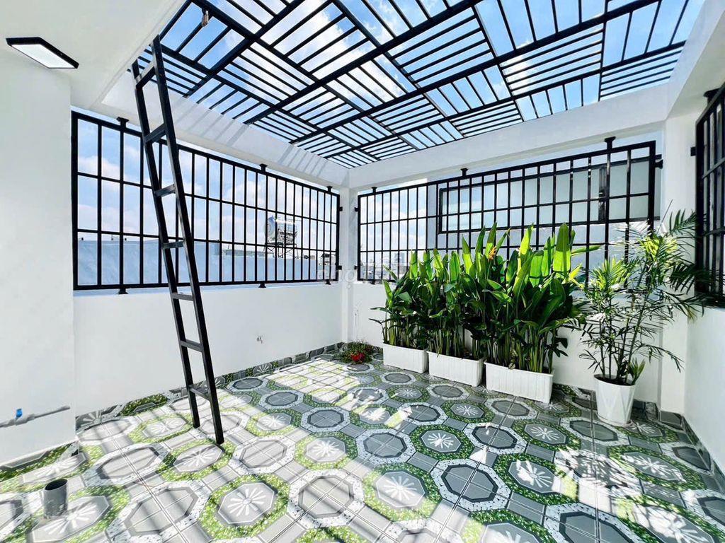 Bán nhà mặt tiền Thạnh Lộc 31 Q12 52m2 4PN full nội thất