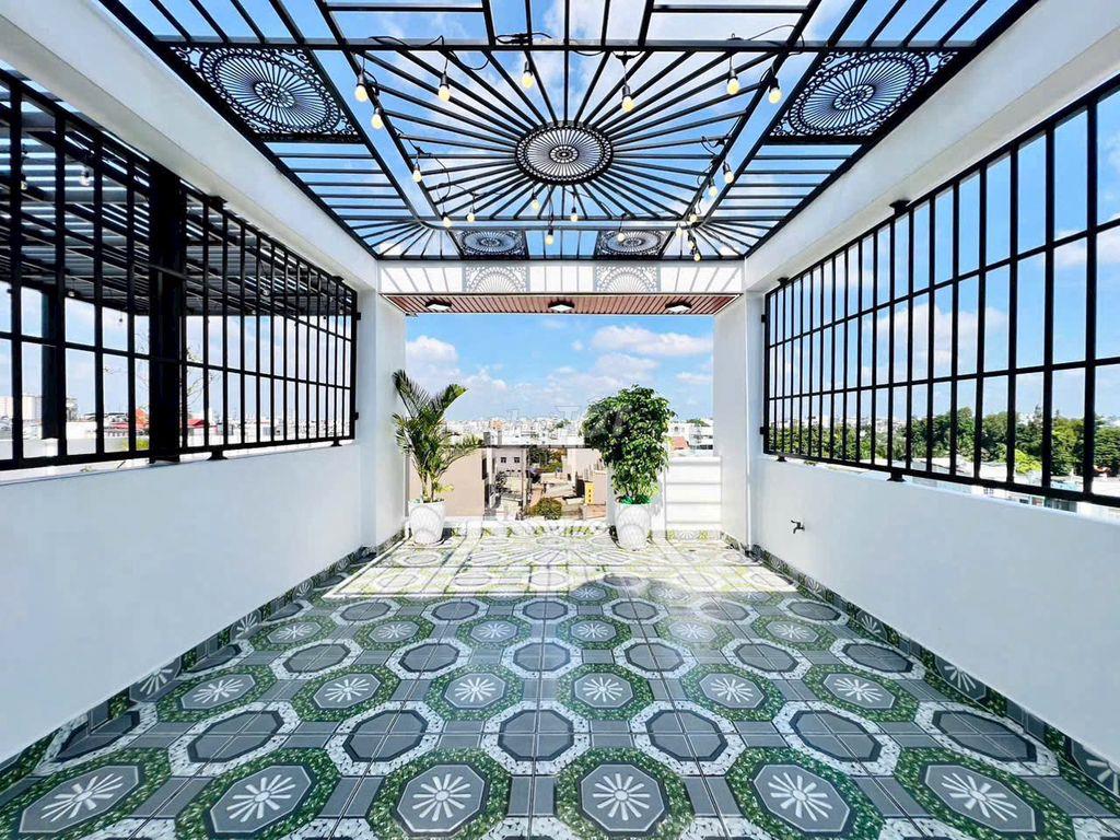 Bán nhà mặt tiền Thạnh Lộc 31 Q12 52m2 4PN full nội thất