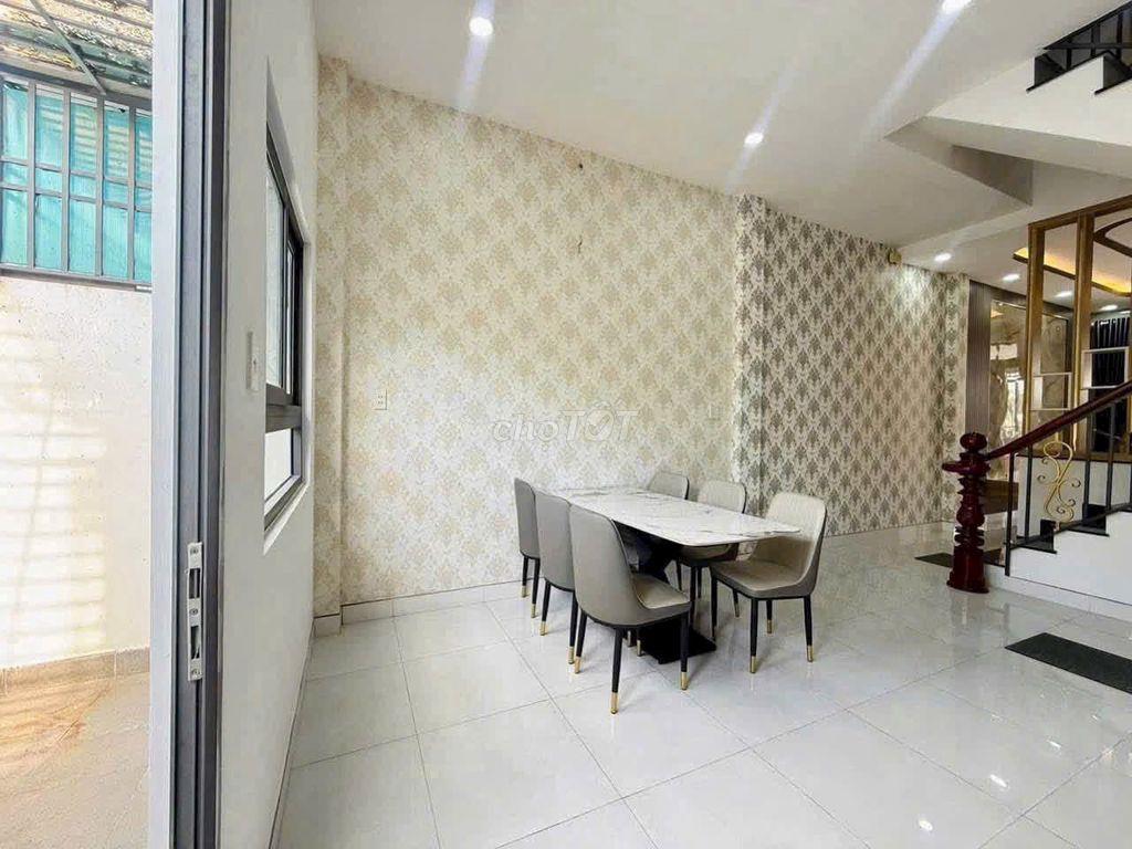 BÁN NHÀ 4 TẦNG  - HẺM Ô TÔ - THẠNH XUÂN 48,GIÁP Q12. GIÁ : 4,98 TỶ 