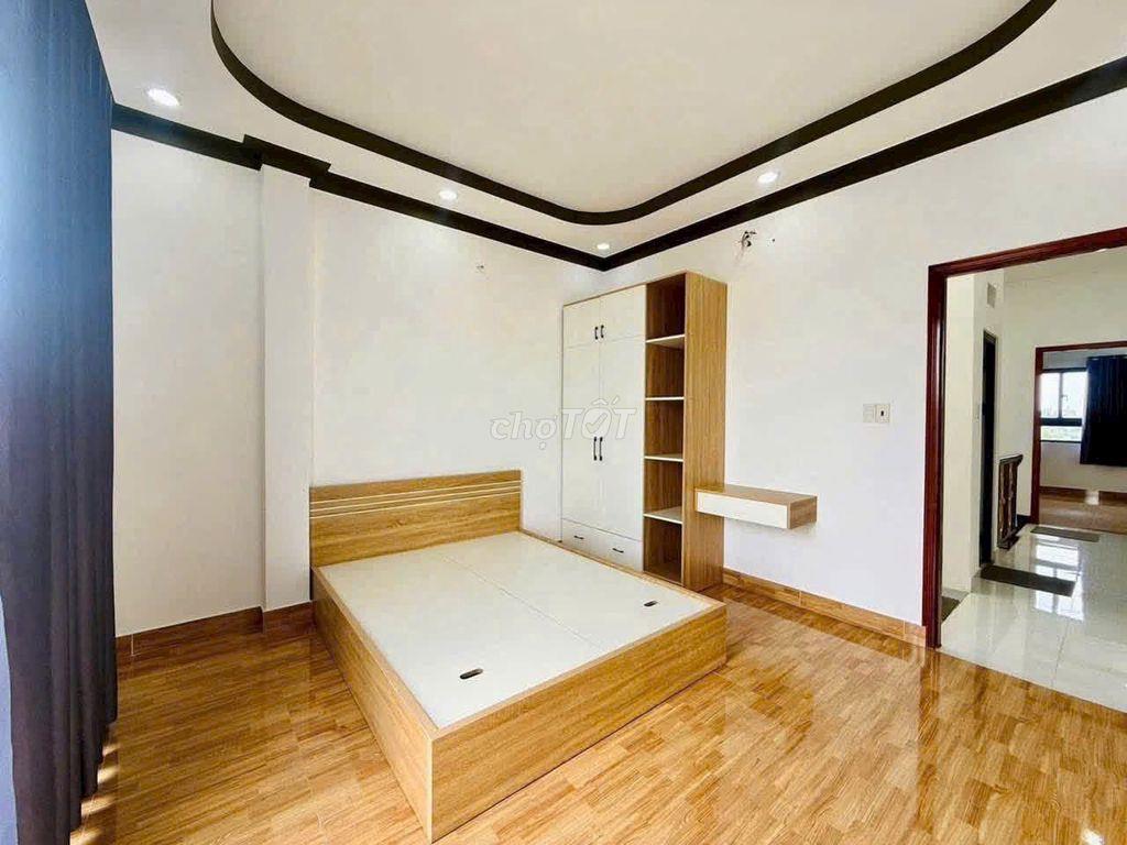 BÁN NHÀ 4 TẦNG  - HẺM Ô TÔ - THẠNH XUÂN 48,GIÁP Q12. GIÁ : 4,98 TỶ 