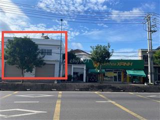 NGUYÊN CĂN ĐÚC SUỐT 2 TẦNG NGÃ 3 ĐẶNG THÚC VỊNH