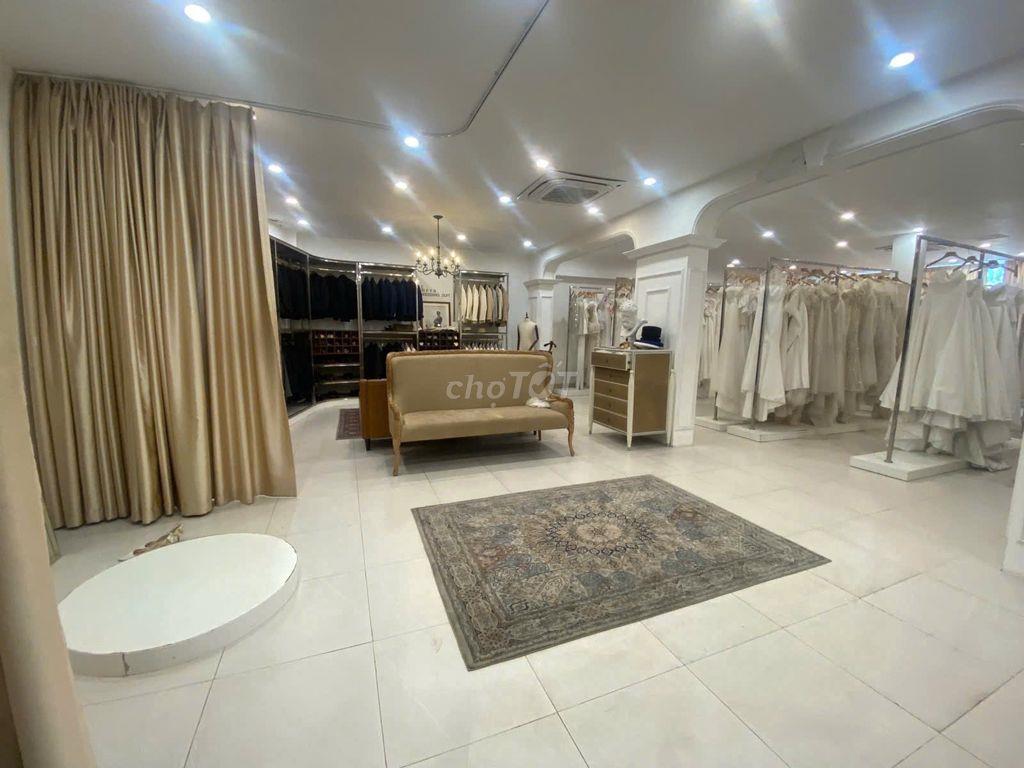 Tôi bán 4lau mặt tiền Phạm Hùng gần Tạ Quang Bửu,Q8,5.5x17m,16ty hơn
