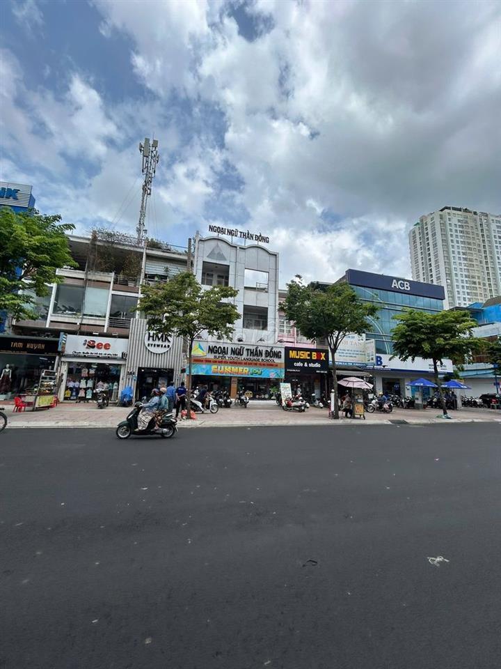 Tôi bán 4lau mặt tiền Phạm Hùng gần Tạ Quang Bửu,Q8,5.5x17m,16ty hơn
