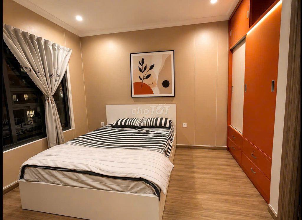 CHO THUÊ NHÀ 3PN FULL NỘI THẤT - 11 TRIỆU/THÁNG - VINHOMES QUẬN 9