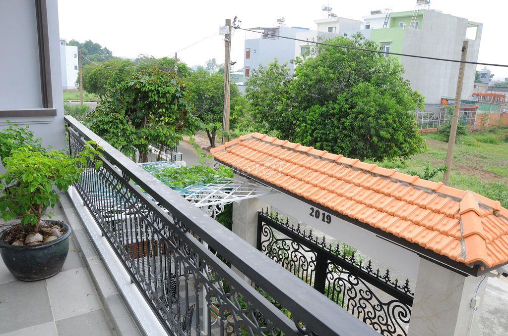 Phòng VIP (ở ghép 3 người) cách ĐH Tài chính - Marketing 800m, FPT 3km