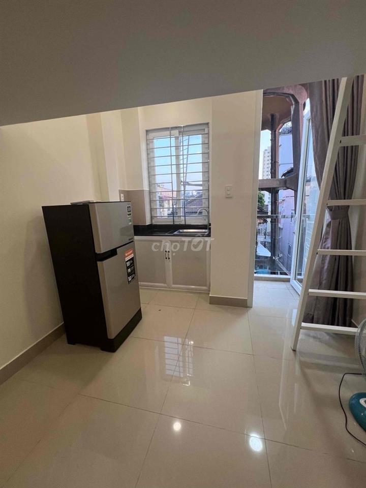 1/9 trống lại một phòng CHDV