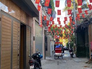 Chính chủ cho thuê nhà 2,5 tầng Phố An Dương, Hồng Hà, Hà Nội, DT 60m2