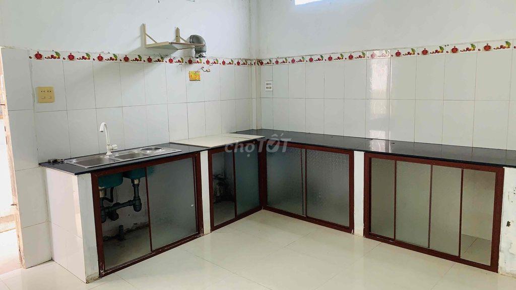 Nhà nguyên căn 100m2 5x20