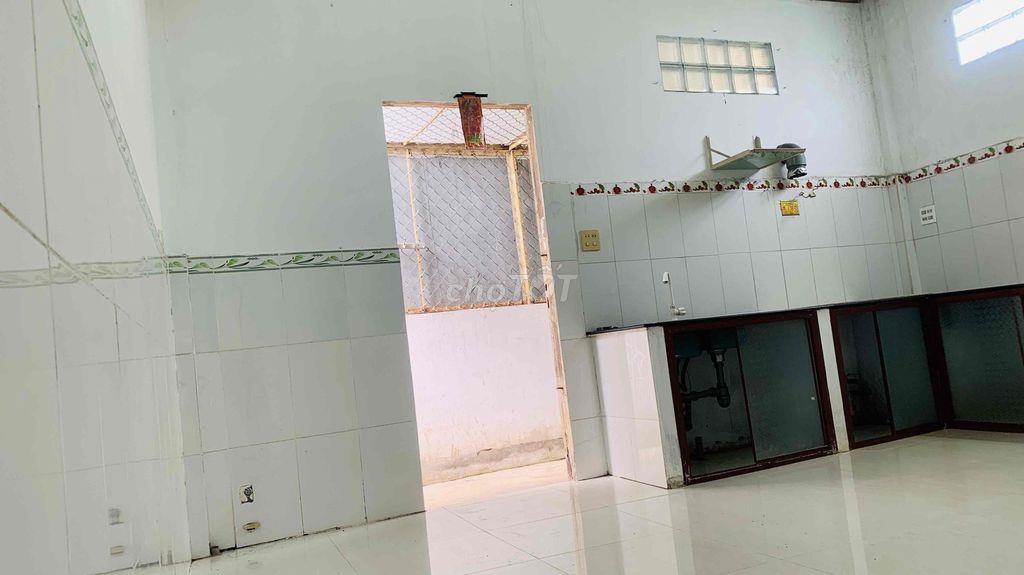 Nhà nguyên căn 100m2 5x20