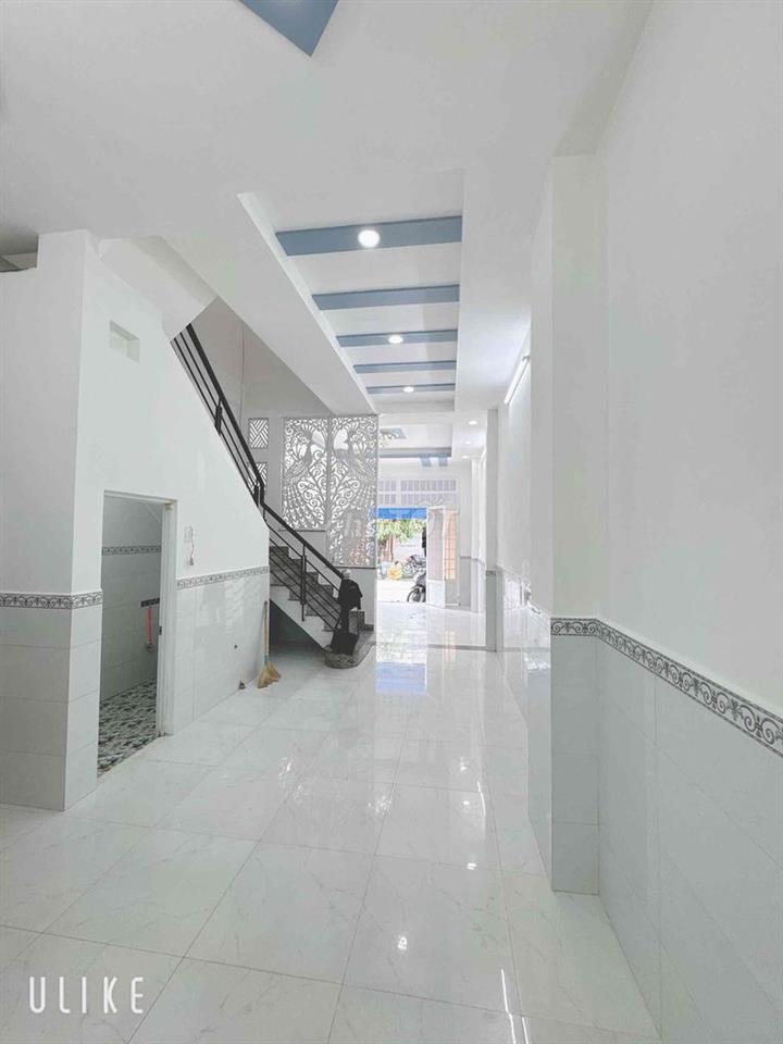Cho thuê nhà Mặt Tiền kế Aeon Tân Phú
