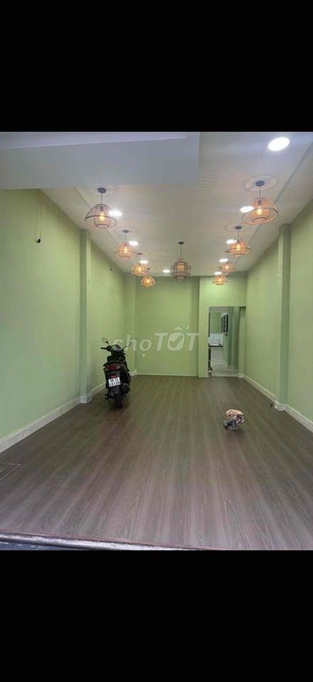 CHO THUÊ NHÀ MẶT TIỀN HẺM 10M CMT8 – QUẬN 10