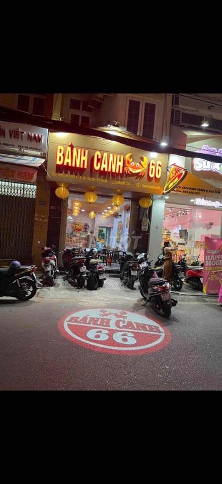 CHO THUÊ NHÀ MẶT TIỀN HẺM 10M CMT8 – QUẬN 10