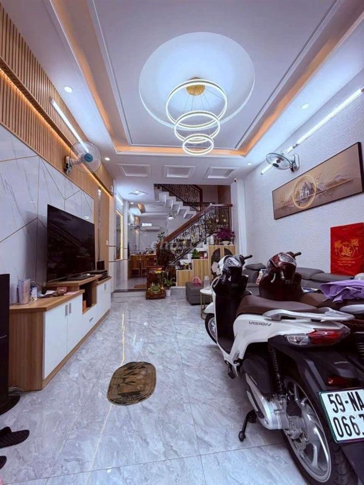 NHÀ QUANG TRUNG GÒ VẤP 7,3 TỶ