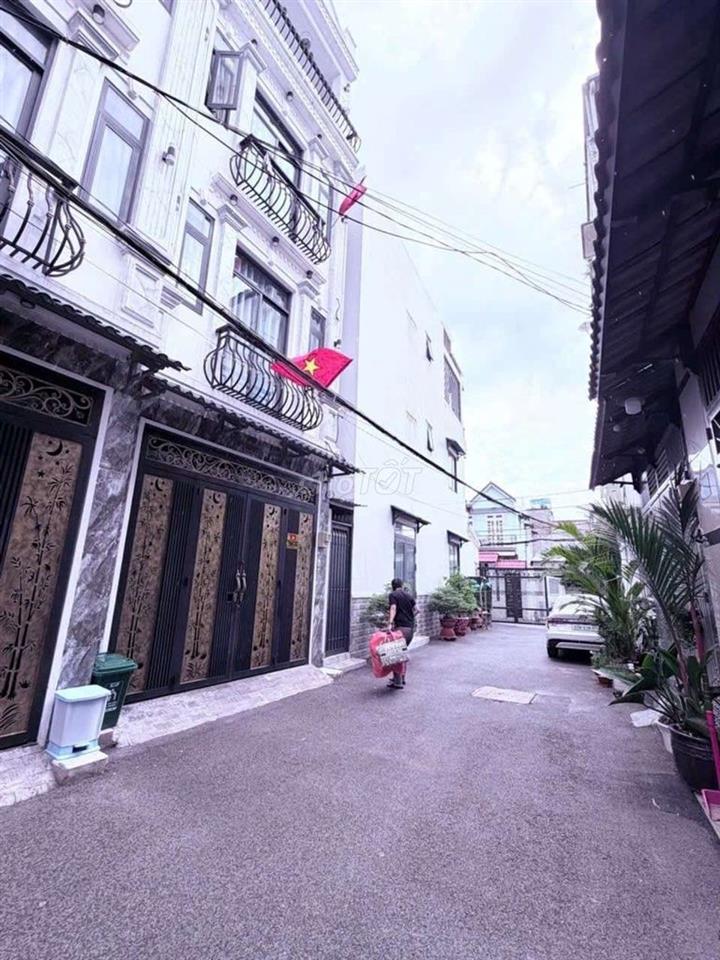 NHÀ QUANG TRUNG GÒ VẤP 7,3 TỶ