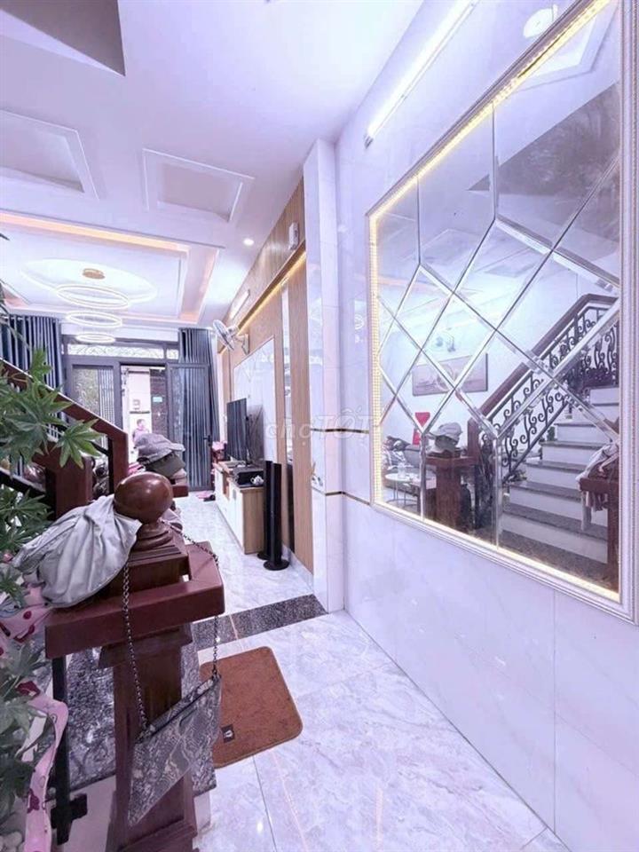 NHÀ QUANG TRUNG GÒ VẤP 7,3 TỶ
