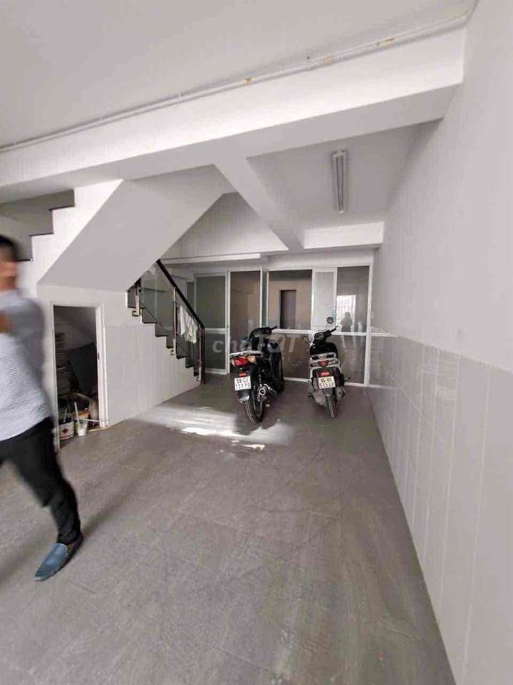Cho thuê mặt bằng đường lớn him lam Tân Hưng quận 7