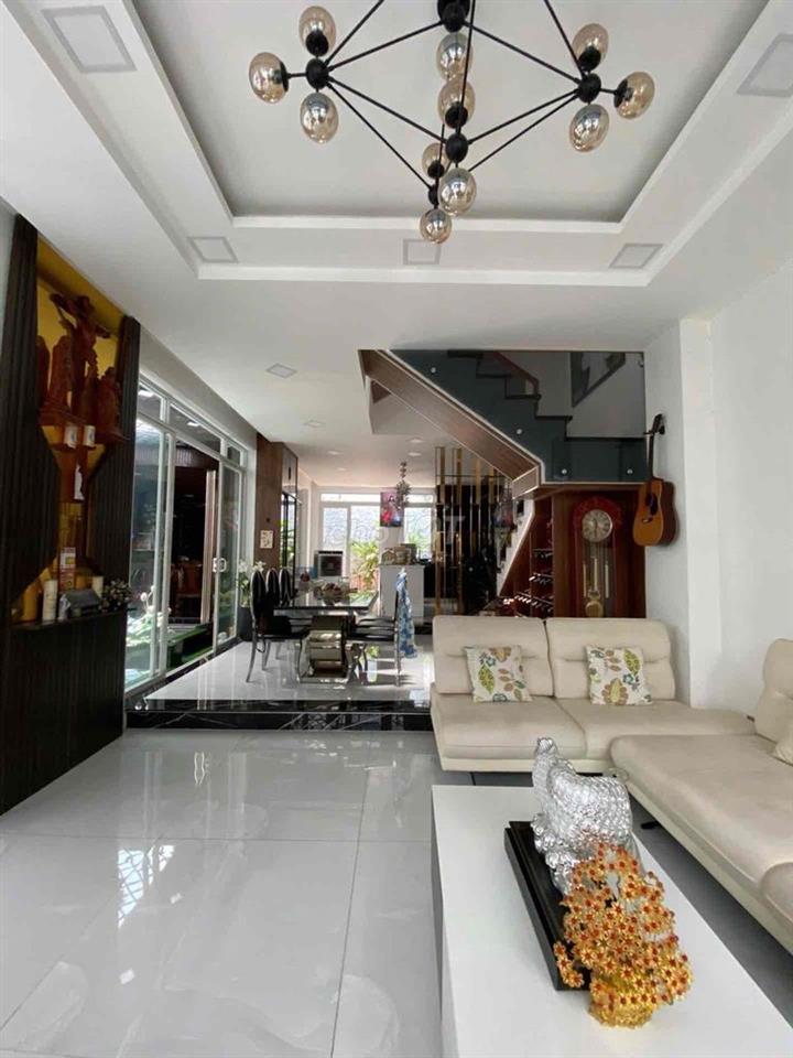 Villa Tân Phú - 5.8x22 hậu 8.8 - 04 tầng nội thất hiện đại. 16.x tỷ