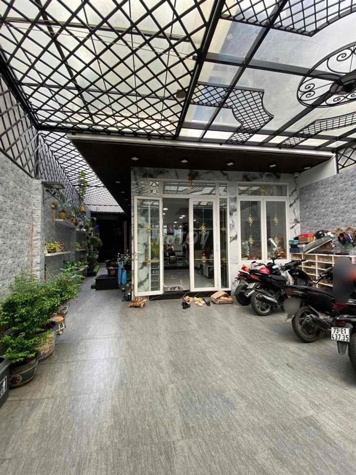Villa Tân Phú - 5.8x22 hậu 8.8 - 04 tầng nội thất hiện đại. 16.x tỷ