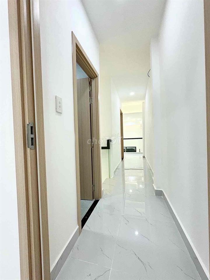 Hiếm có Huỳnh Thiện Lộc, Tân Phú - 60m2 - 3PN - 2 tầng. Chào 5.9 tỷ