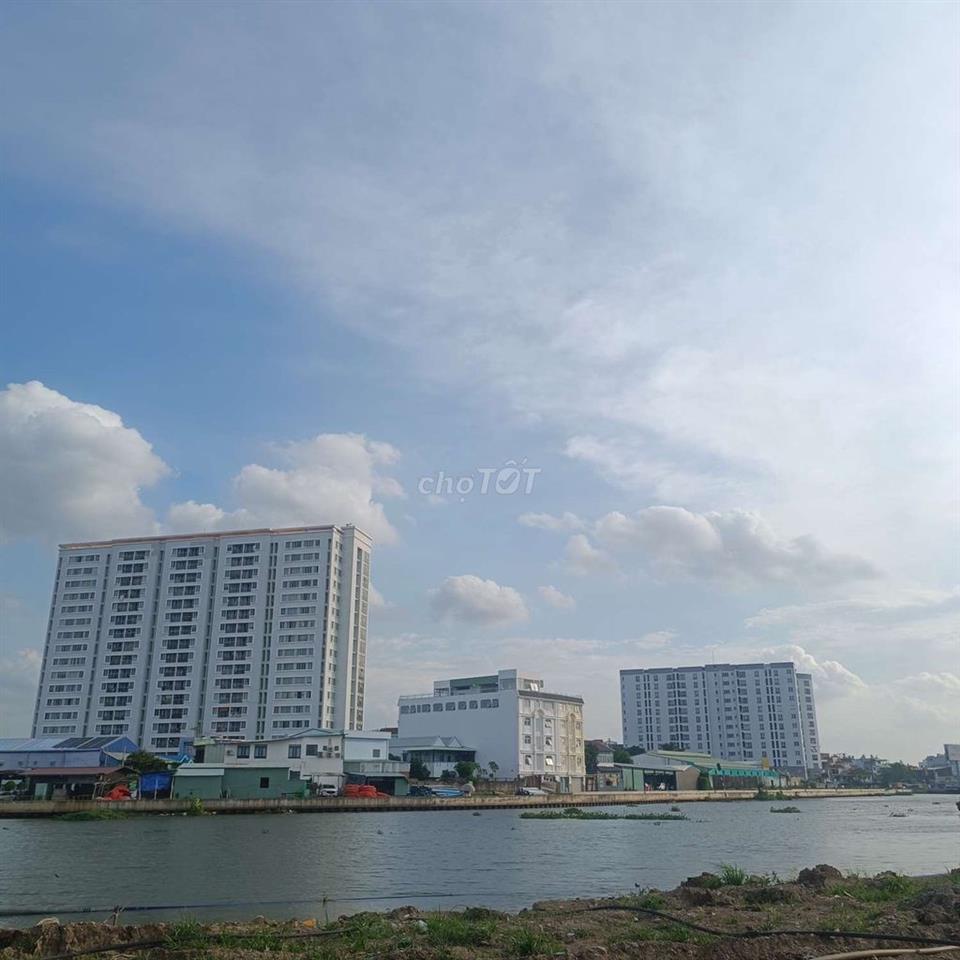 An Phú Đông giáp Gò Vấp 3 lầu (5x19) view Sông 